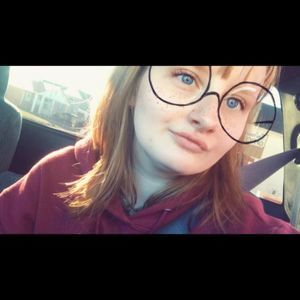 Meet your Posher, Danaya